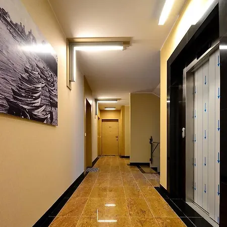 - Przy Plazy Z Sauna